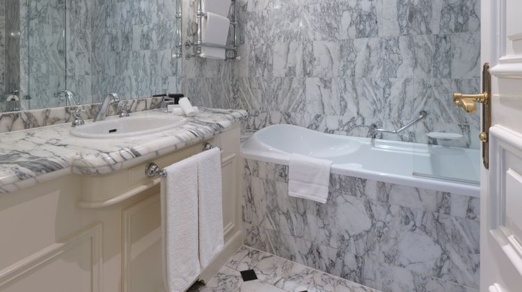 Althoff Villa Belrose Room