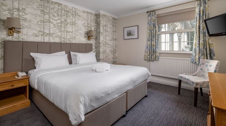 <b>Reigate Manor Room</b>. Images powered by <a href="https://www.leonardoworldwide.com/" title="Leonardo Worldwide" target="_blank">Leonardo</a>.