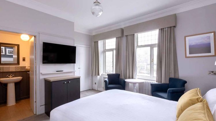 The Harrogate Inn Room