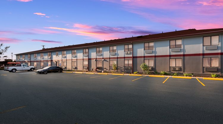 Red Roof Inn & Suites Vineland - Buena Exterior
