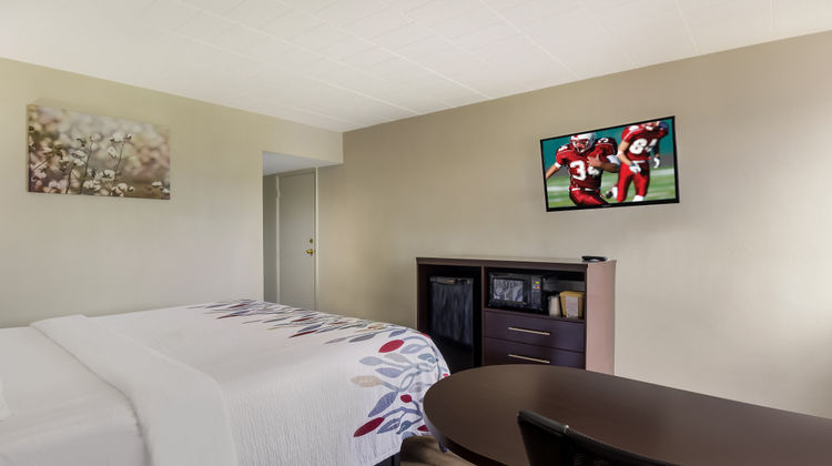 Red Roof Inn New Stanton Room