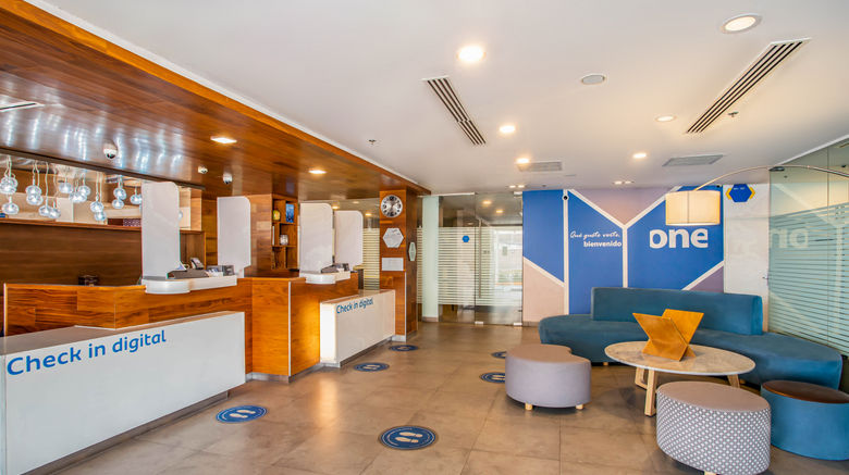 <b>One Saltillo Aeropuerto Lobby</b>. Images powered by <a href="https://www.leonardoworldwide.com/" title="Leonardo Worldwide" target="_blank">Leonardo</a>.
