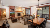 <b>First Tracks Lodge Room</b>. Images powered by <a href="https://www.leonardoworldwide.com/" title="Leonardo Worldwide" target="_blank">Leonardo</a>.