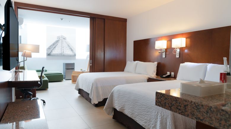 <b>Fiesta Inn Playa Del Carmen Suite</b>. Images powered by <a href="https://www.leonardoworldwide.com/" title="Leonardo Worldwide" target="_blank">Leonardo</a>.