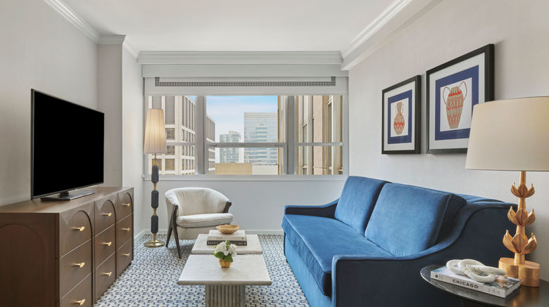 <b>InterContinental Chicago Suite</b>. Images powered by <a href="https://www.leonardoworldwide.com/" title="Leonardo Worldwide" target="_blank">Leonardo</a>.