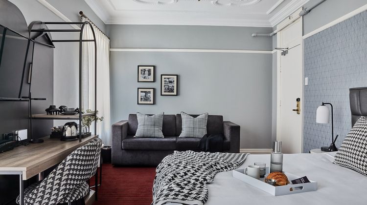 Springfield Lodge Suite