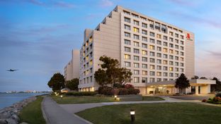 Marriott San Francisco Airport