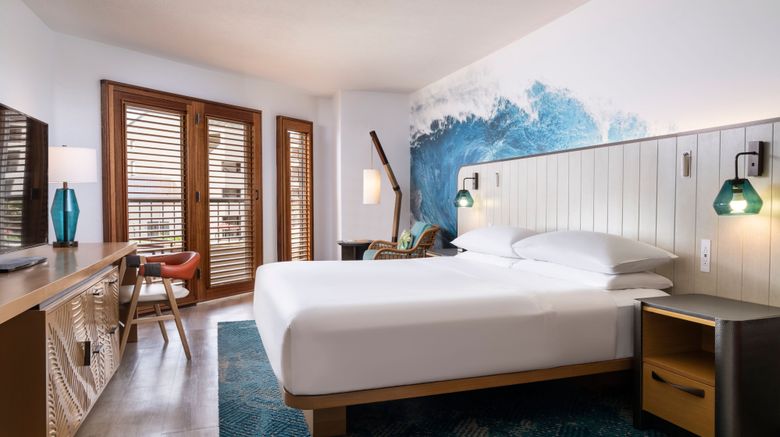 <b>Sheraton Kauai Coconut Beach Resort Room</b>. Images powered by <a href="https://www.leonardoworldwide.com/" title="Leonardo Worldwide" target="_blank">Leonardo</a>.