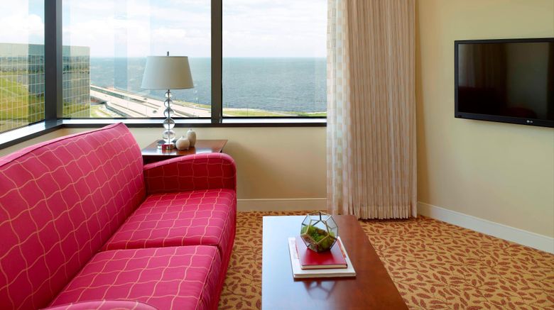 <b>New Orleans Marriott Metairie at Lakeway Suite</b>. Images powered by <a href="https://www.leonardoworldwide.com/" title="Leonardo Worldwide" target="_blank">Leonardo</a>.