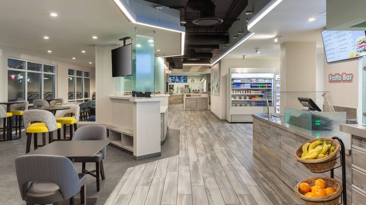 Fairfield Inn/Suites Orlando Lake Buena Restaurant