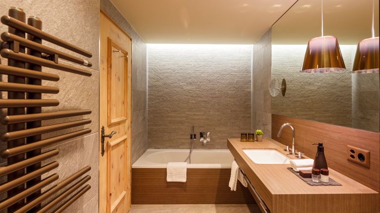 <b>Hotel Piz Buin Room</b>. Images powered by <a href="https://www.leonardoworldwide.com/" title="Leonardo Worldwide" target="_blank">Leonardo</a>.