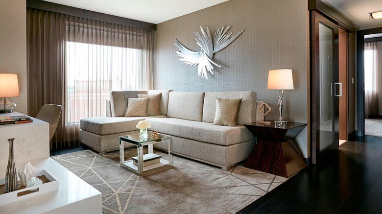 <b>JW Marriott Minneapolis Mall of America Room</b>. Images powered by <a href="https://www.leonardoworldwide.com/" title="Leonardo Worldwide" target="_blank">Leonardo</a>.