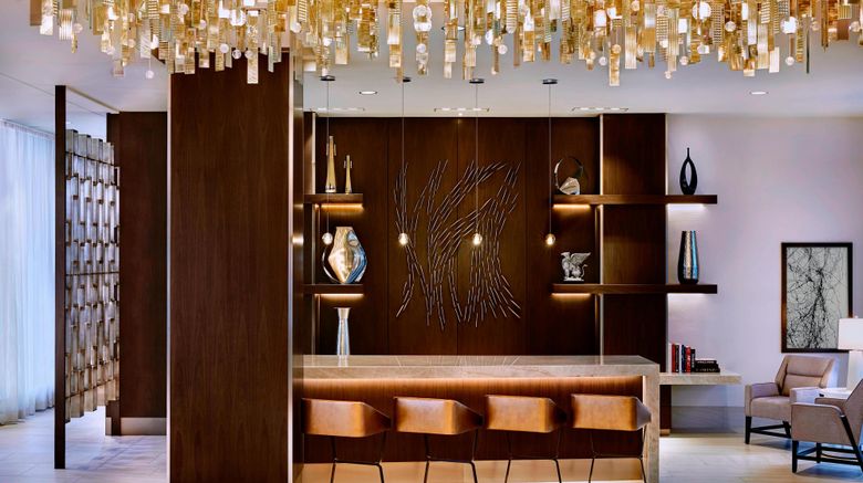 <b>JW Marriott Minneapolis Mall of America Lobby</b>. Images powered by <a href="https://www.leonardoworldwide.com/" title="Leonardo Worldwide" target="_blank">Leonardo</a>.