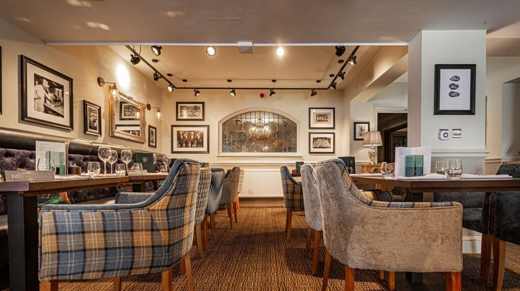 Crown Hotel Restaurant