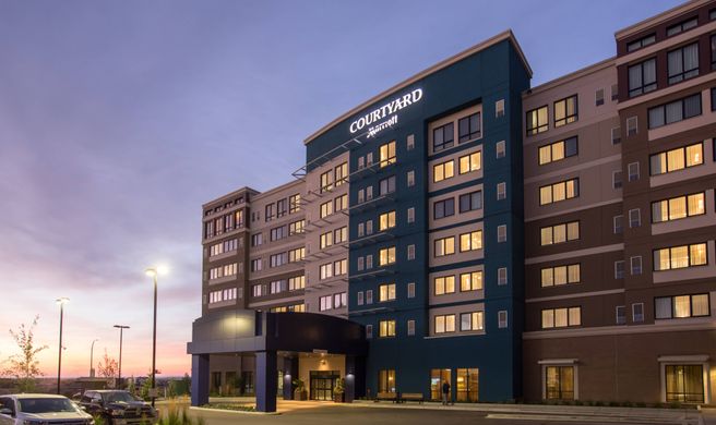 Courtyard by Marriott Calgary South Exterior