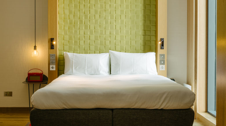 <b>Market Street Hotel Edinburgh Room</b>. Images powered by <a href="https://www.leonardoworldwide.com/" title="Leonardo Worldwide" target="_blank">Leonardo</a>.