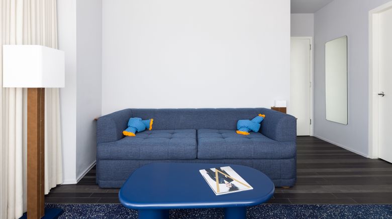<b>The Standard, East Village Suite</b>. Images powered by <a href="https://www.leonardoworldwide.com/" title="Leonardo Worldwide" target="_blank">Leonardo</a>.