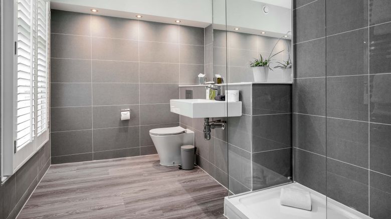<b>Regent by Citystay Room</b>. Images powered by <a href="https://www.leonardoworldwide.com/" title="Leonardo Worldwide" target="_blank">Leonardo</a>.