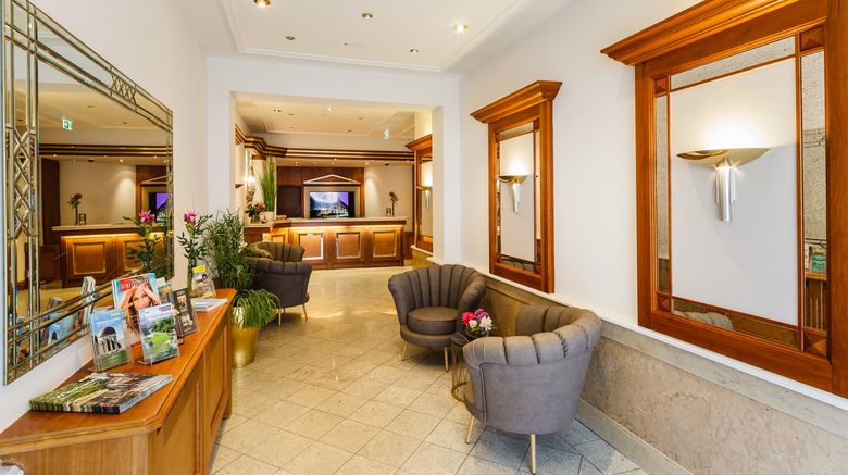 <b>TOP Hotel Hansa Wiesbaden Lobby</b>. Images powered by <a href="https://www.leonardoworldwide.com/" title="Leonardo Worldwide" target="_blank">Leonardo</a>.