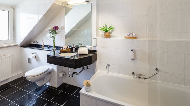 <b>TOP Hotel Hansa Wiesbaden Room</b>. Images powered by <a href="https://www.leonardoworldwide.com/" title="Leonardo Worldwide" target="_blank">Leonardo</a>.