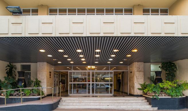 Bulawayo Rainbow Hotel Exterior