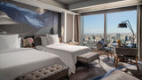 Four Seasons Hotel Tokyo at Otemachi Exterior