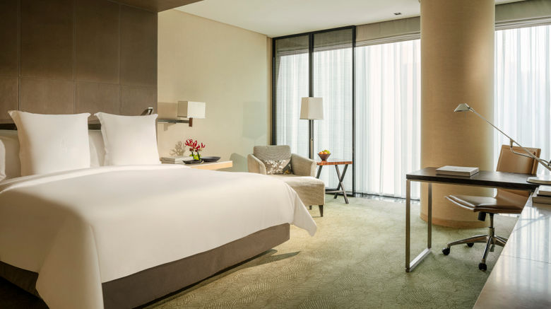 <b>Four Seasons Hotel Tokyo at Marunouchi Exterior</b>. Images powered by <a href=https://www.travelagewest.com/Hotels/Tokyo/
