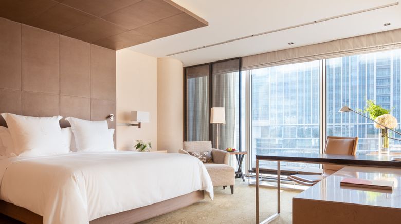 <b>Four Seasons Hotel Tokyo at Marunouchi Room</b>. Images powered by <a href=https://www.travelagewest.com/Hotels/Tokyo/