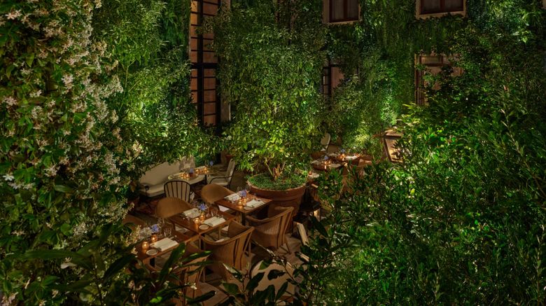 <b>The Rome Edition Restaurant</b>. Images powered by <a href="https://www.leonardoworldwide.com/" title="Leonardo Worldwide" target="_blank">Leonardo</a>.