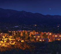 Four Seasons Resort Rancho Encantado Exterior