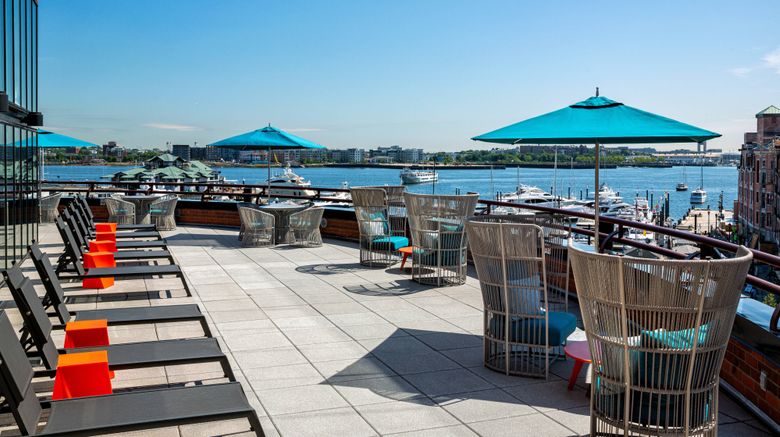 <b>Boston Marriott Long Wharf Pool</b>. Images powered by <a href="https://www.leonardoworldwide.com/" title="Leonardo Worldwide" target="_blank">Leonardo</a>.