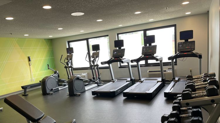 Holiday Inn Newark Intl Airport-North Health Club