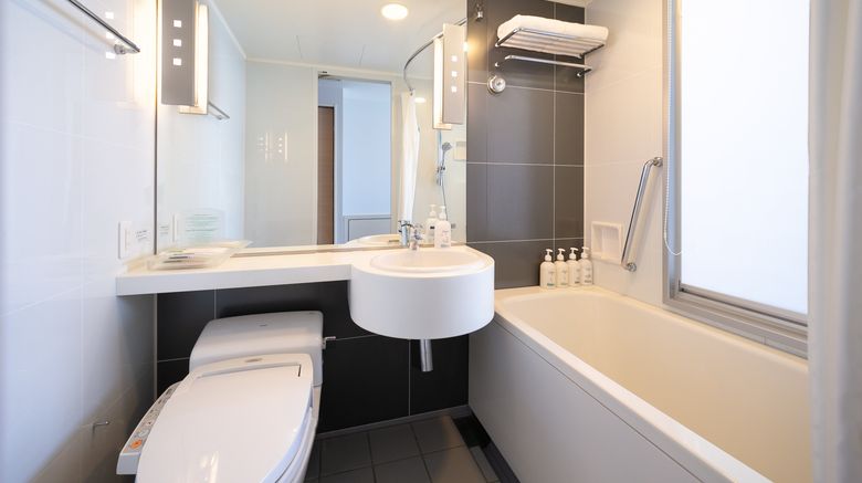 <b>Holiday Inn Osaka Namba Room</b>. Images powered by <a href="https://www.leonardoworldwide.com/" title="Leonardo Worldwide" target="_blank">Leonardo</a>.