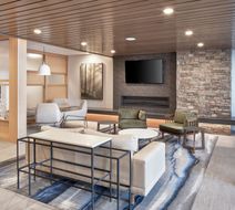 Fairfield Inn & Suites Penticton Lobby