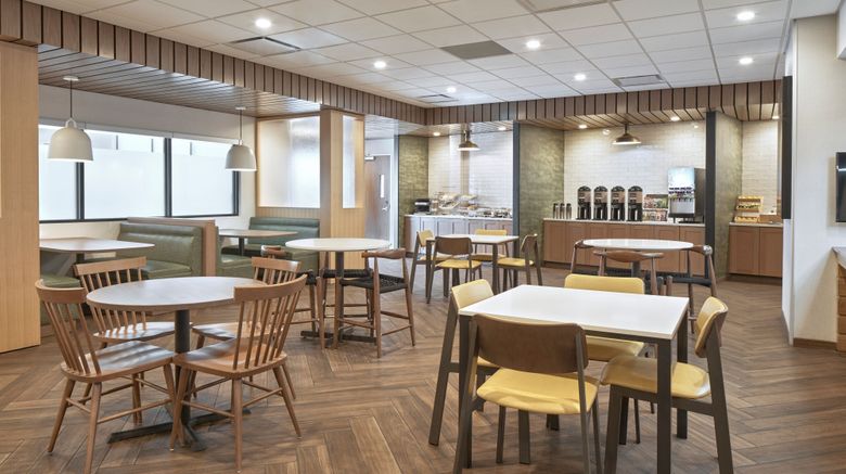 <b>Fairfield Inn & Suites Penticton Restaurant</b>. Images powered by <a href="https://www.leonardoworldwide.com/" title="Leonardo Worldwide" target="_blank">Leonardo</a>.