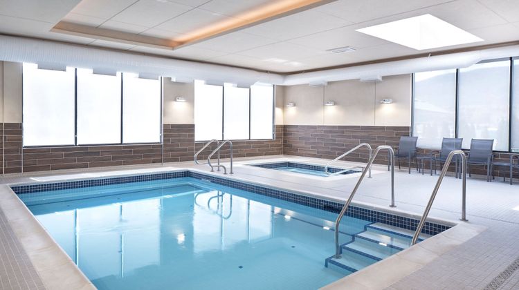 Fairfield Inn & Suites Penticton Pool