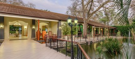 Protea Hotel Livingstone Exterior
