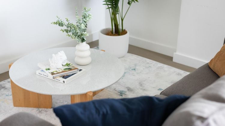 Urban Rest - Azure Apartments Bondi Lobby