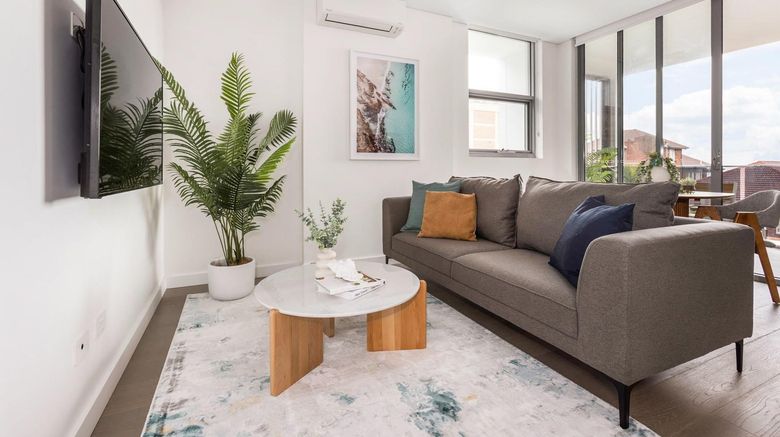 <b>Urban Rest - Azure Apartments Bondi Room</b>. Images powered by <a href="https://www.leonardoworldwide.com/" title="Leonardo Worldwide" target="_blank">Leonardo</a>.