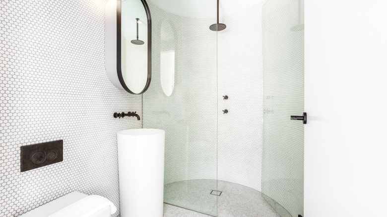 <b>Urban Rest - The 249 Darlinghurst Room</b>. Images powered by <a href="https://www.leonardoworldwide.com/" title="Leonardo Worldwide" target="_blank">Leonardo</a>.