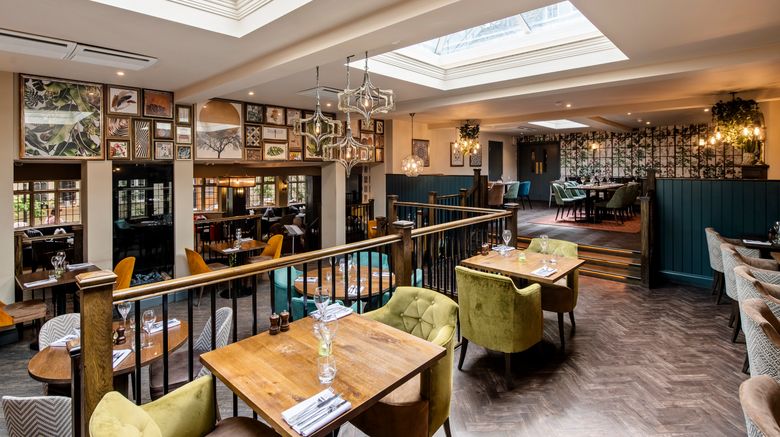 <b>The George Hotel Restaurant</b>. Images powered by <a href="https://www.leonardoworldwide.com/" title="Leonardo Worldwide" target="_blank">Leonardo</a>.