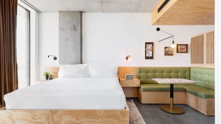 Arrive Austin Room