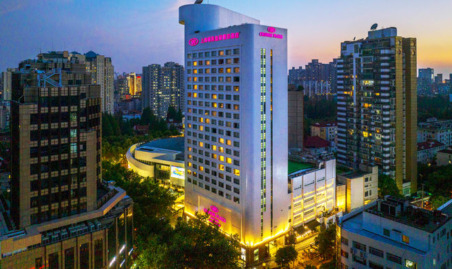 Crowne Plaza Shanghai Exterior