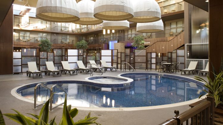 Delta Hotels By Marriott Calgary South Pool