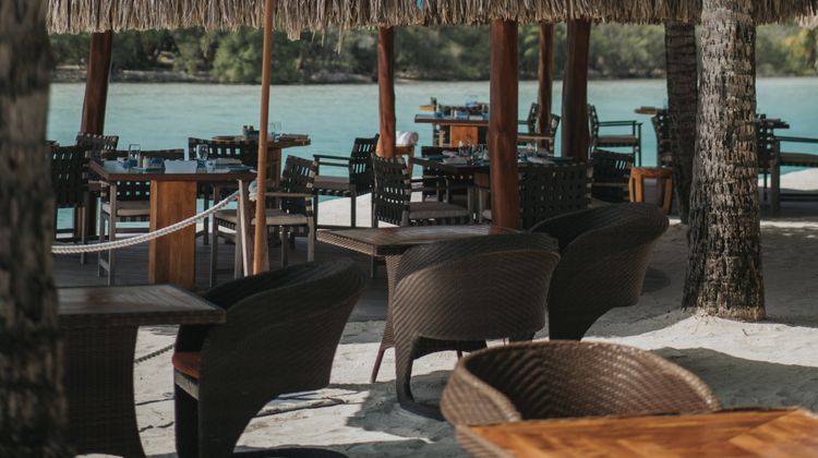 Four Seasons Resort Bora Bora Restaurant