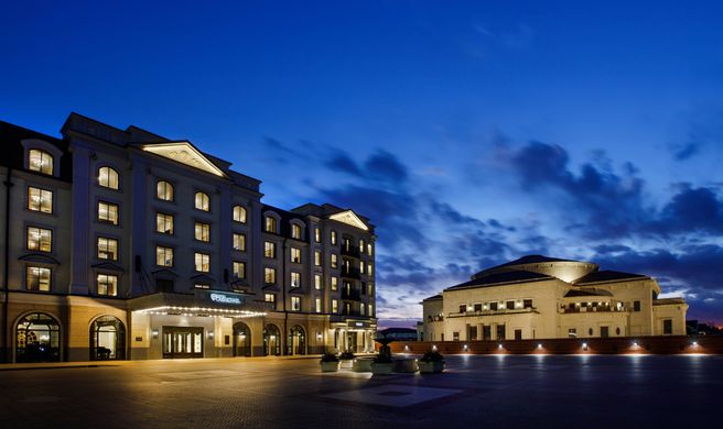 Hotel Carmichael Autograph Collection Exterior