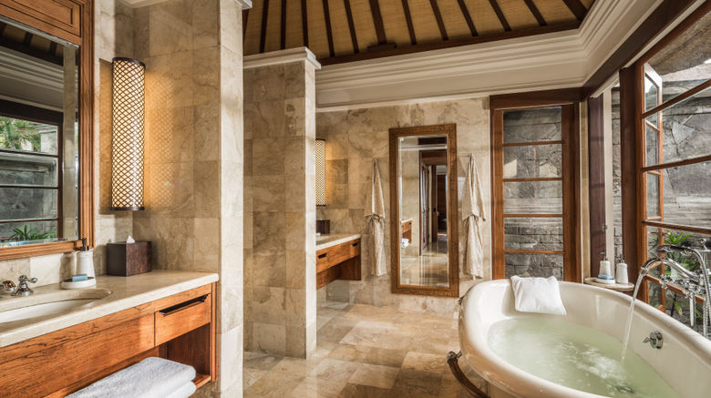 <b>Four Seasons Resort Bali at Jimbaran Bay Room</b>. Images powered by <a href="https://www.leonardoworldwide.com/" title="Leonardo Worldwide" target="_blank">Leonardo</a>.