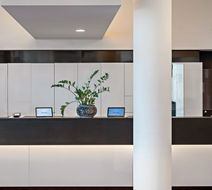 Styles Hotel Frankfurt Airport Lobby
