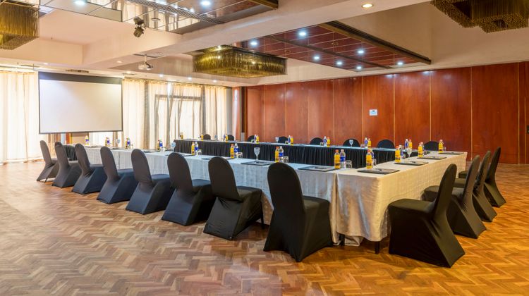 Rainbow Towers Hotel & Conference Center Meeting
