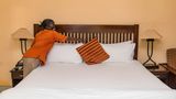 Kadoma Hotel & Conference Center Suite
